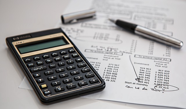Jak obliczyć podatek VAT wzór?